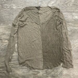 Tresics Luxe Long Sleeve V Neck Shirt Size Small